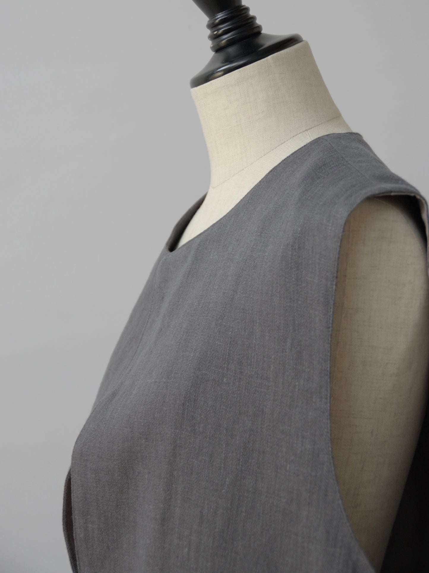 LINEN VEST ( 2 color) | sisisi