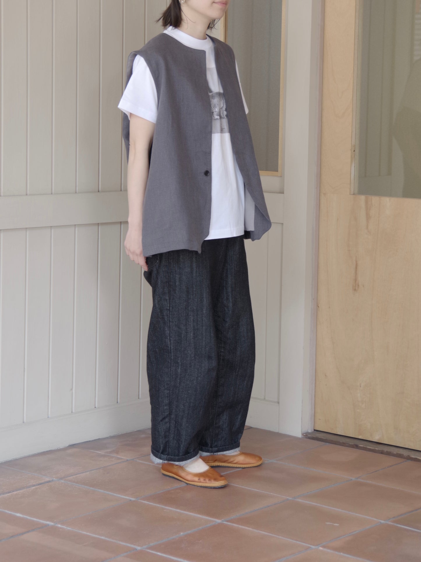 LINEN VEST ( 2 color) | sisisi