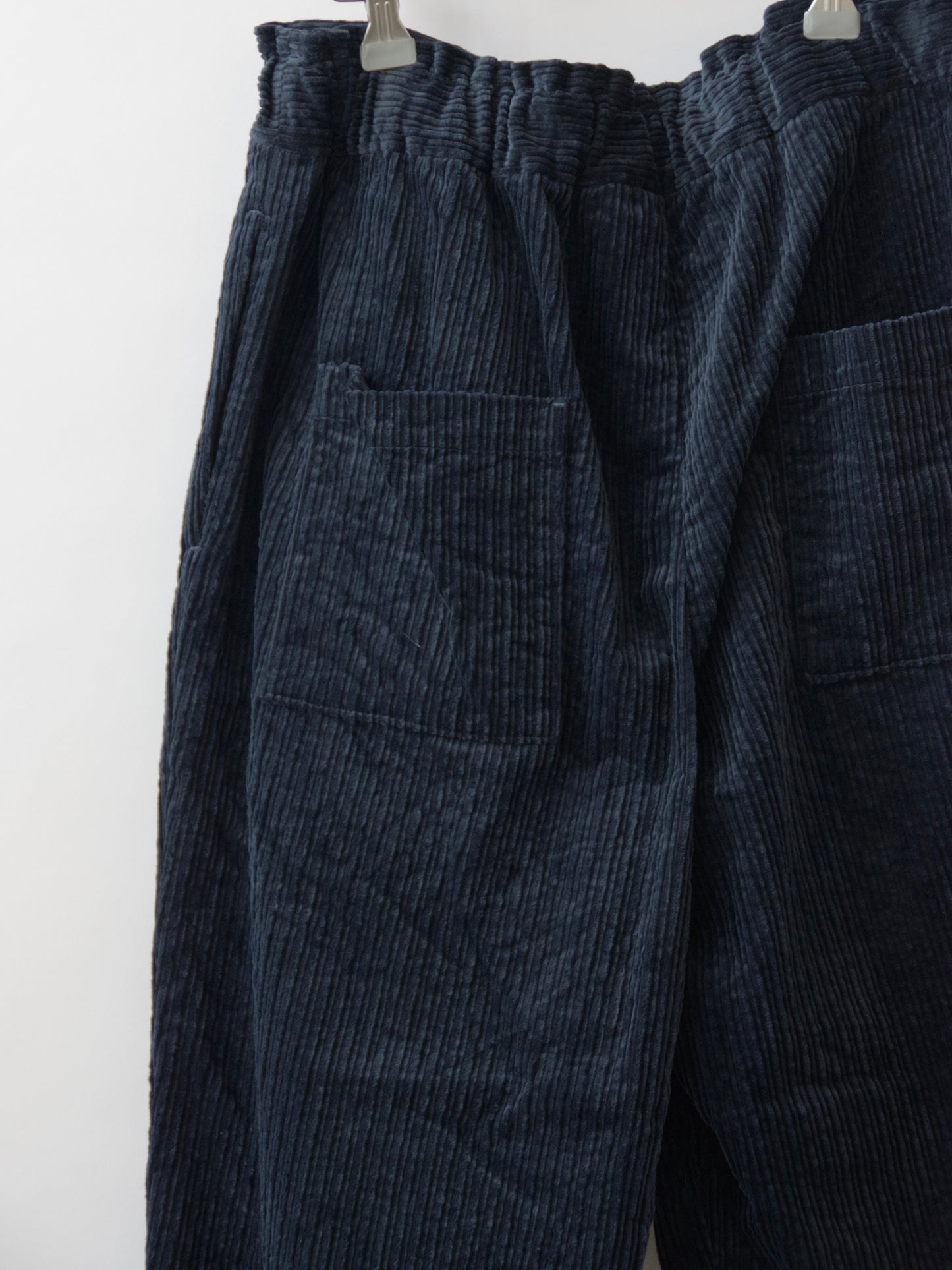 親子コーデユロイ タックイージーパンツ|UNIVERSAL TISSU