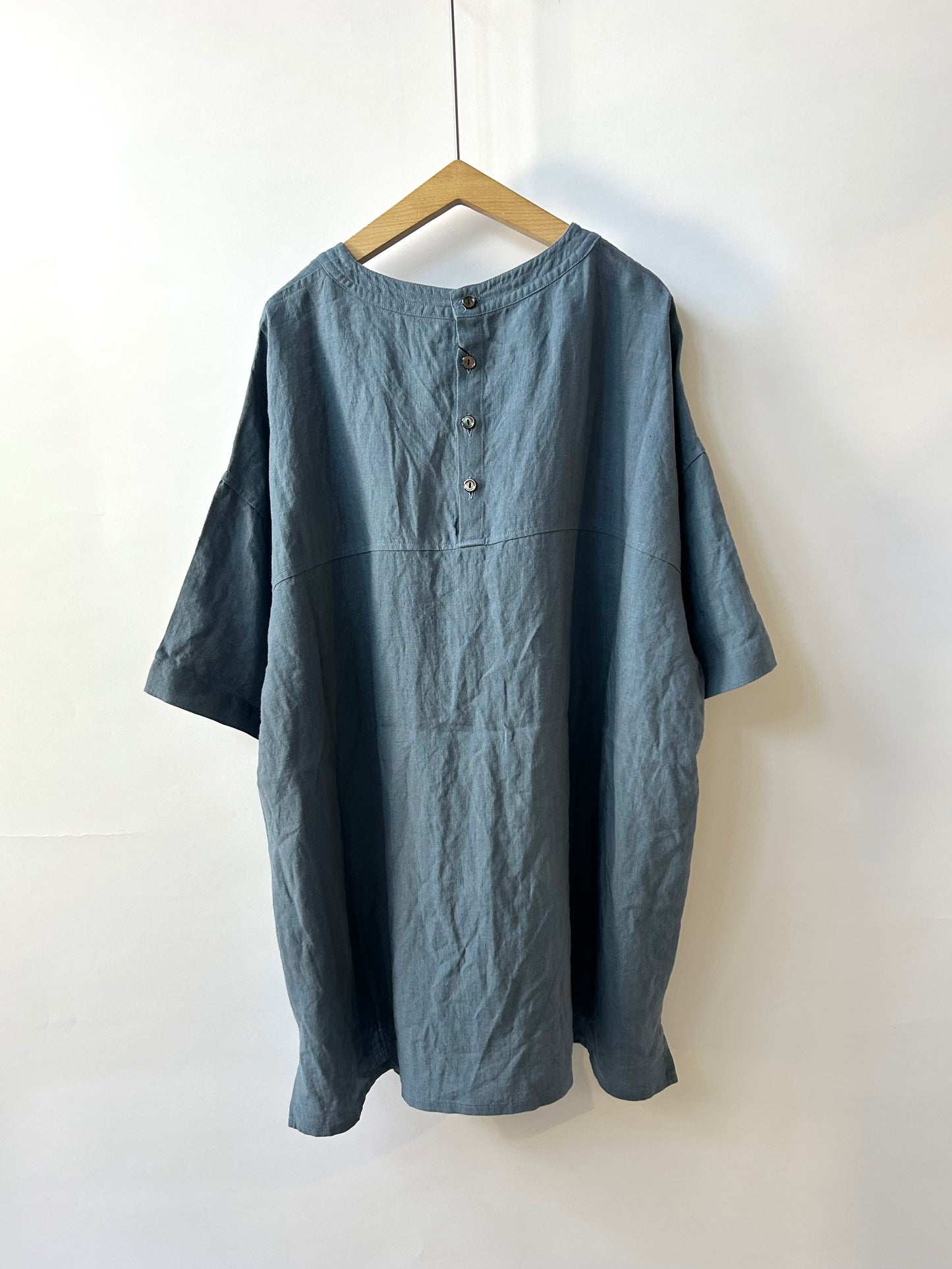 トリプルワッシャーリネンバックボタンシャツ size3 | TISSU