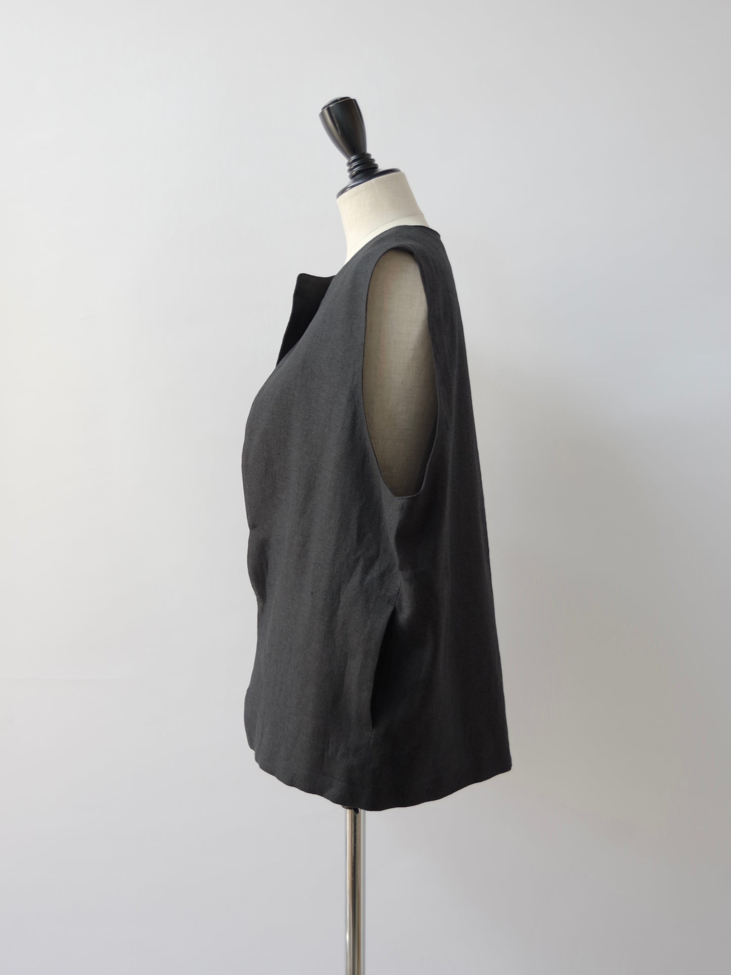 LINEN VEST ( 2 color) | sisisi
