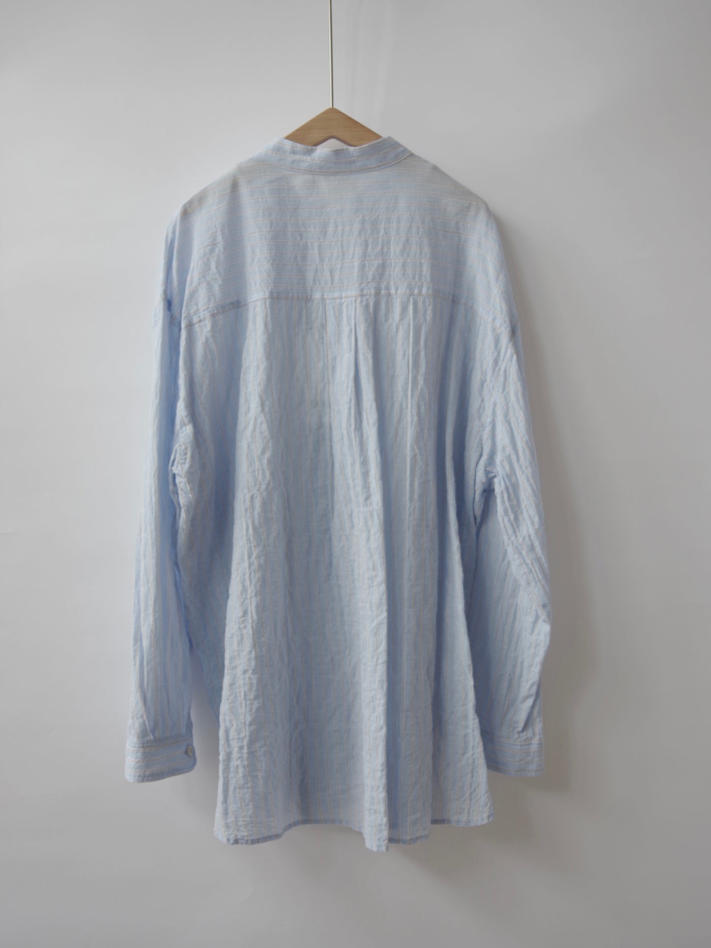 shirring stripe バンドカラーシャツ (2 color) | bulle de savon