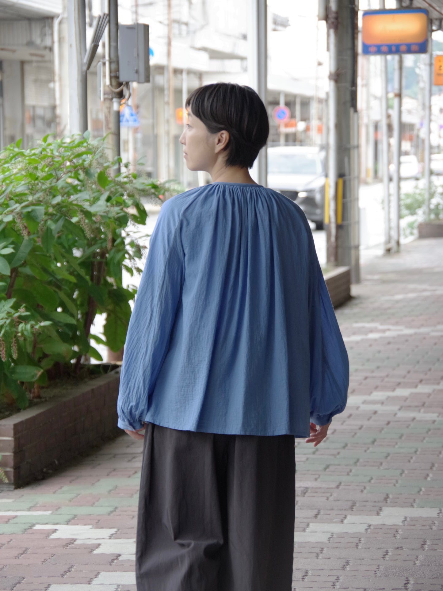コットンギャザーブラウス | atelier naruse