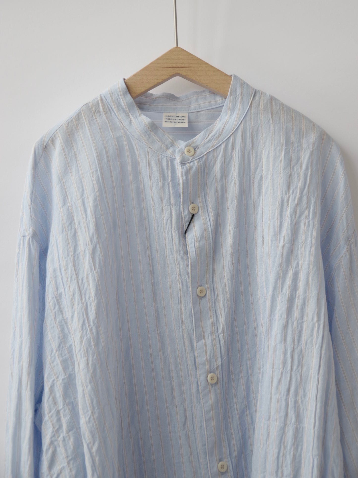 shirring stripe バンドカラーシャツ (2 color) | bulle de savon