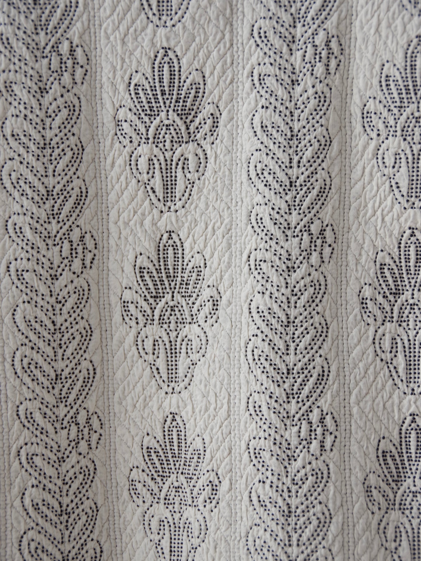 boutis jacquard ベスト ( 2color) | qiri