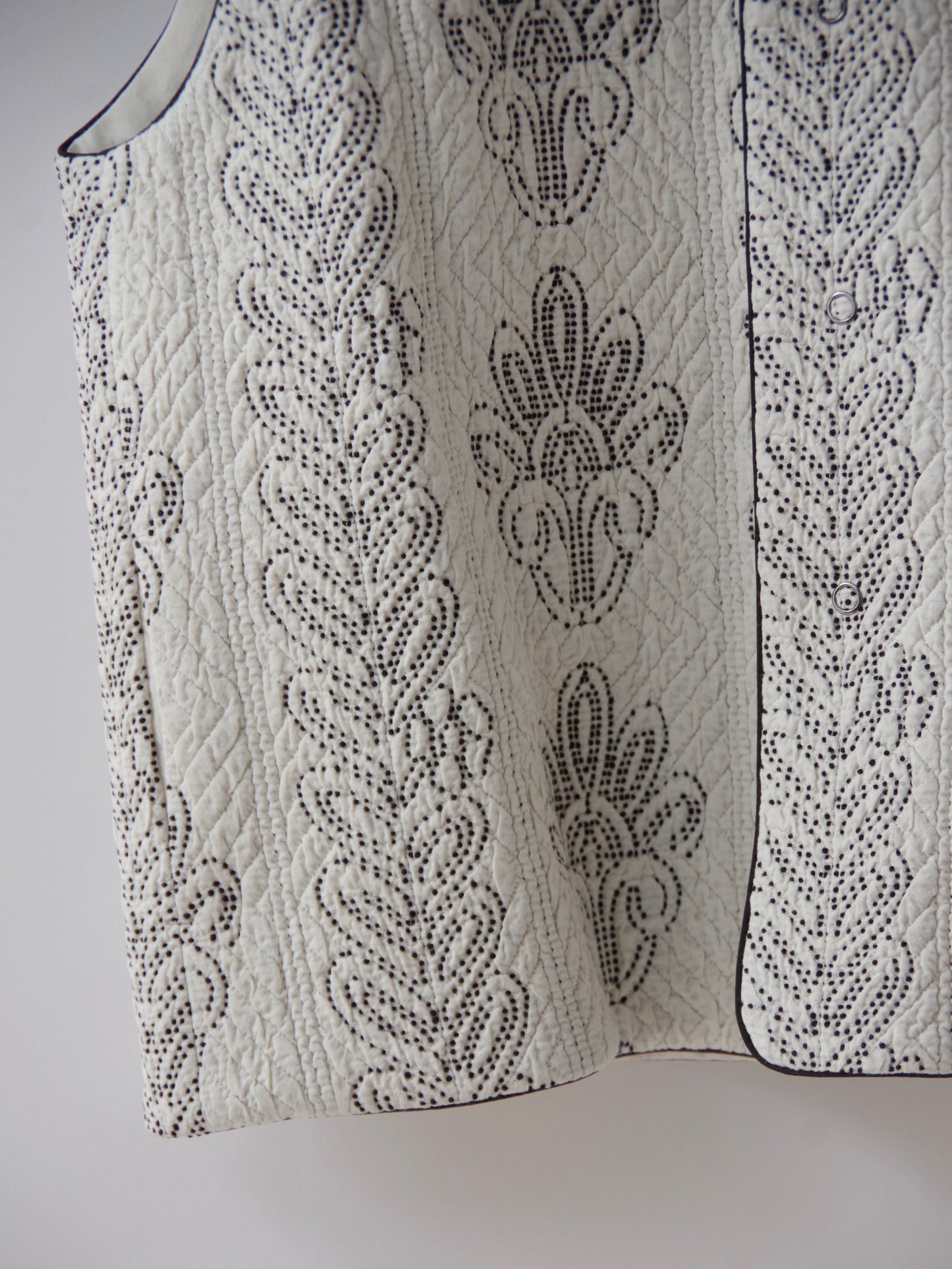 boutis jacquard ベスト ( 2color) | qiri