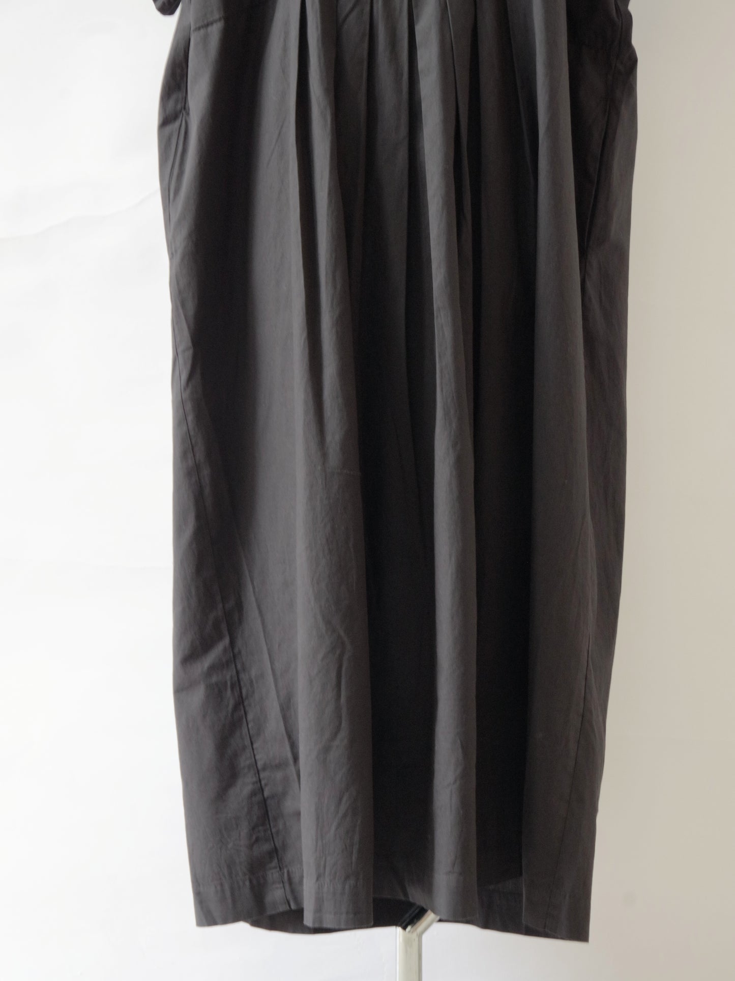 PINTUCK DRESS | sisisi