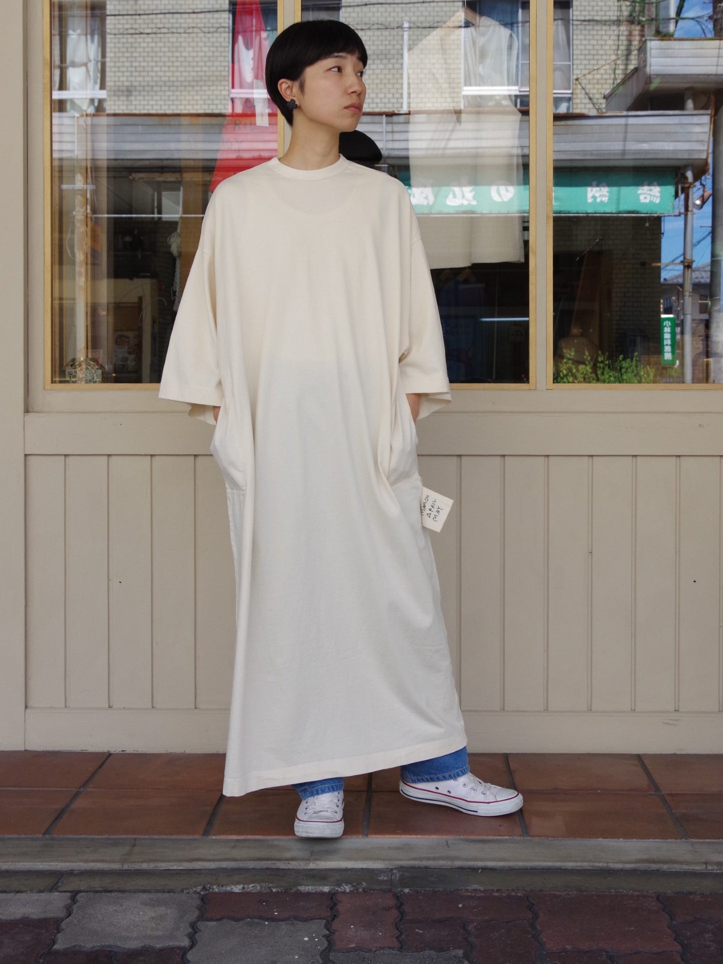 back-hole TEE-OP バックホールティーワンピ | march april may