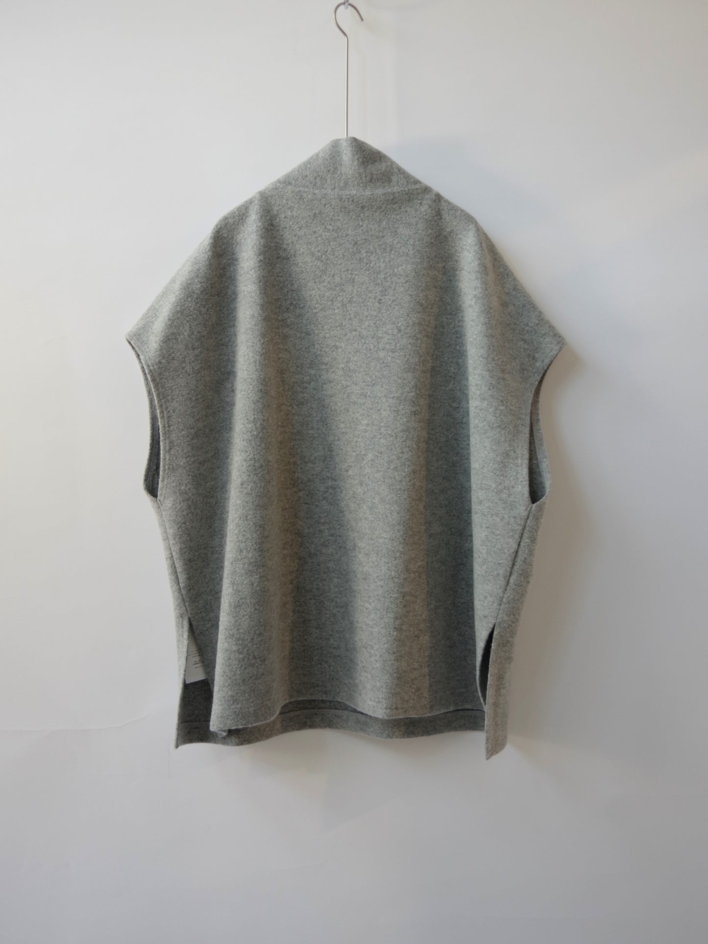 圧縮ウール Vネックプルオーバージレ ( 3 colors) | SI-HIRAI