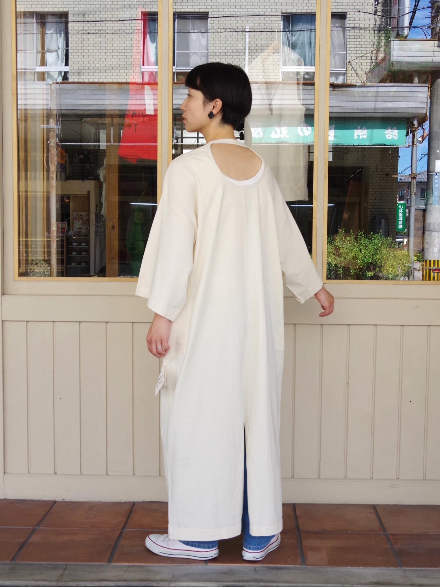 back-hole TEE-OP バックホールティーワンピ | march april may