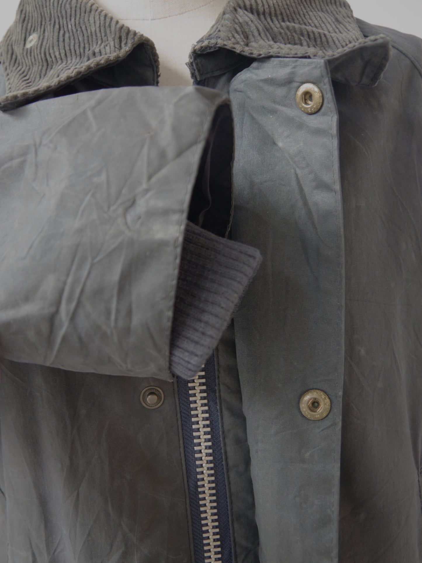 Barbour vintage BEDALE size 38 | yoused