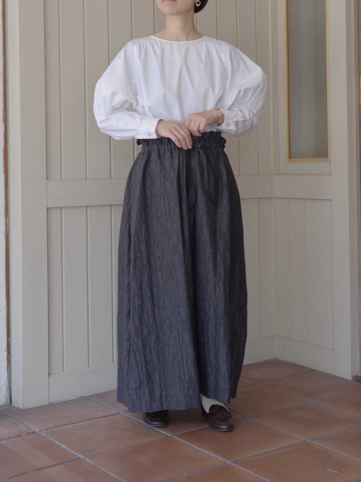 PUFF&SHIRT SLEEVE BLOUSE | SI-HIRAI