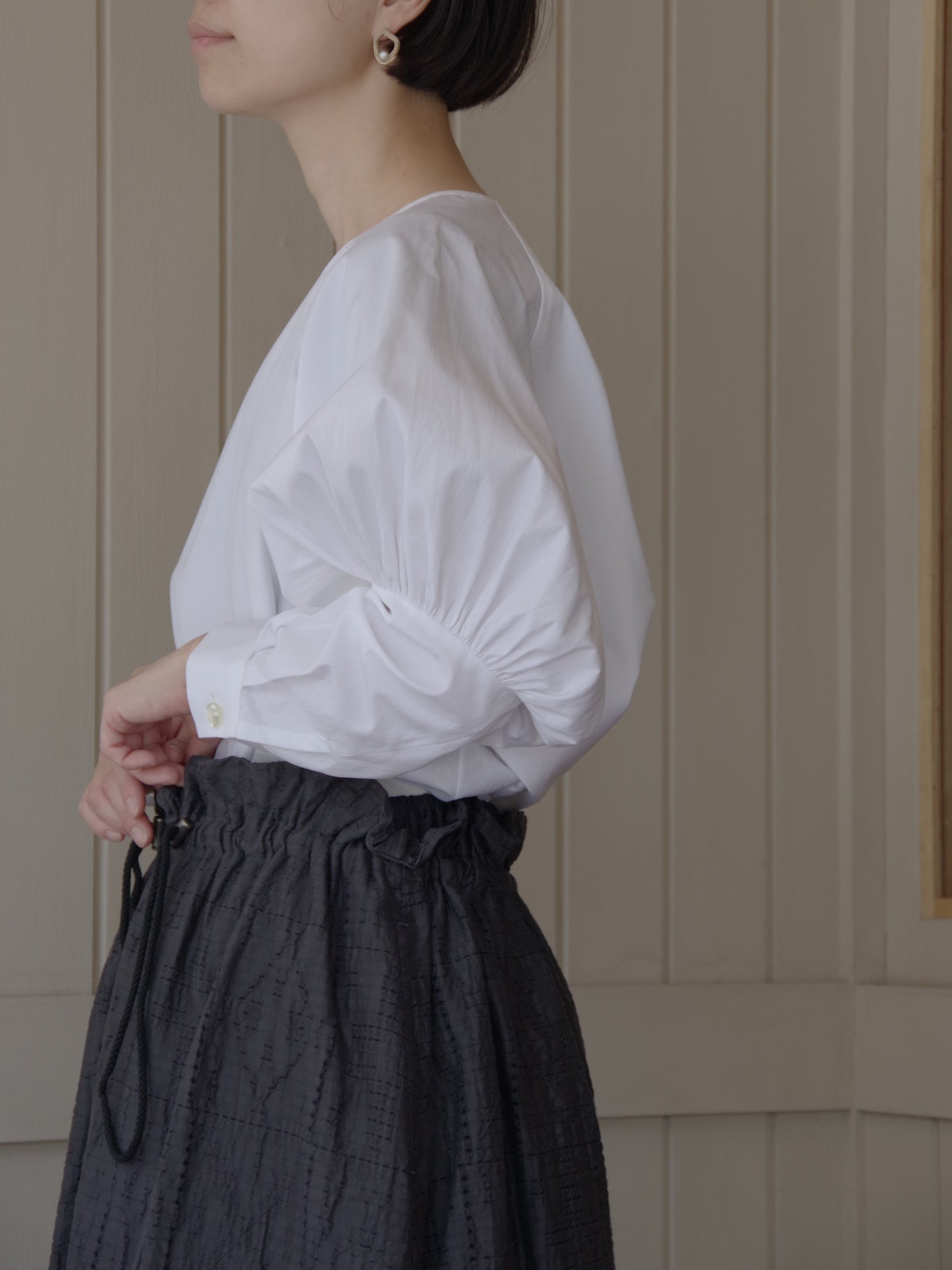 PUFF&SHIRT SLEEVE BLOUSE | SI-HIRAI