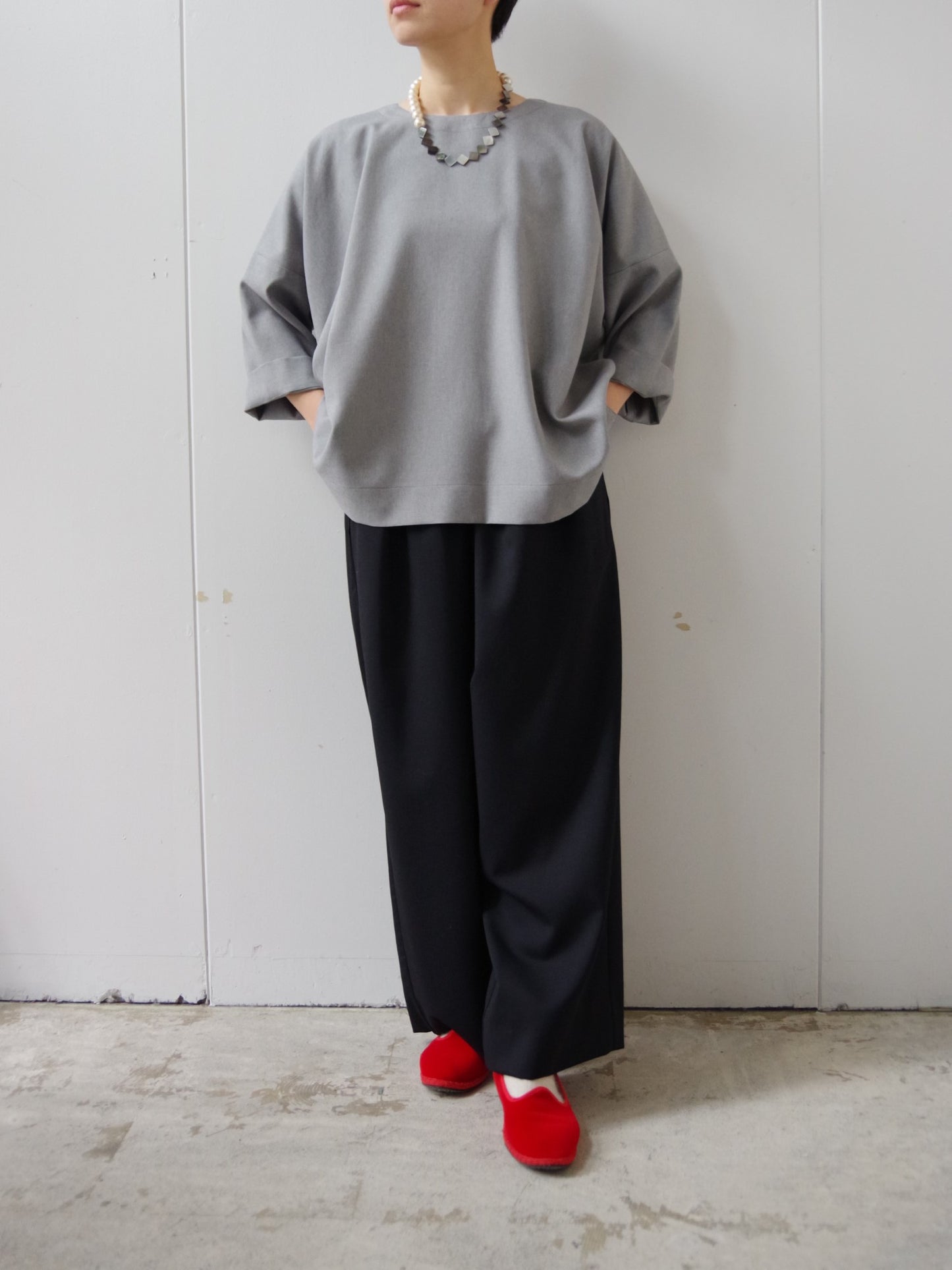 si-si-si スクエアブラウス (2 color) | si-si-si