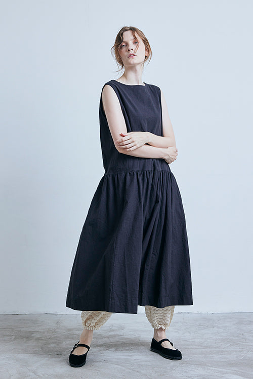 SLEEVELESS CANVAS ワンピース |ROBE de PEAU