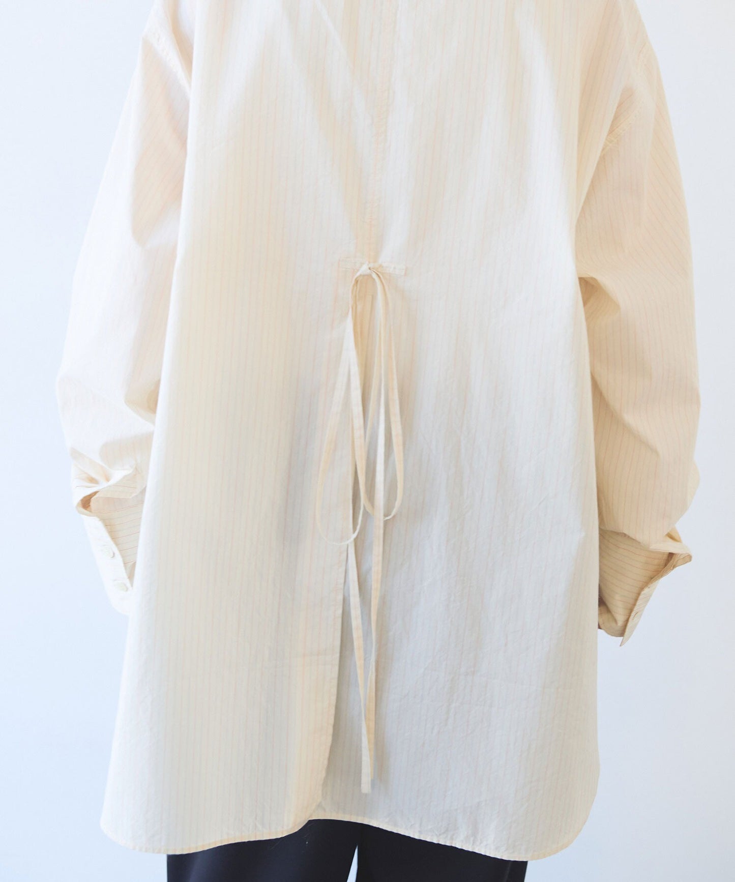 コットンシルク ストライプ moe sleeves バックリボン シャツ | yuni
