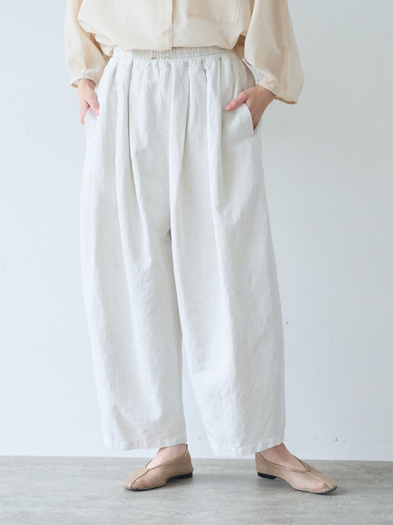 Cotton/Linen denim wide cocoon パンツ | yuni