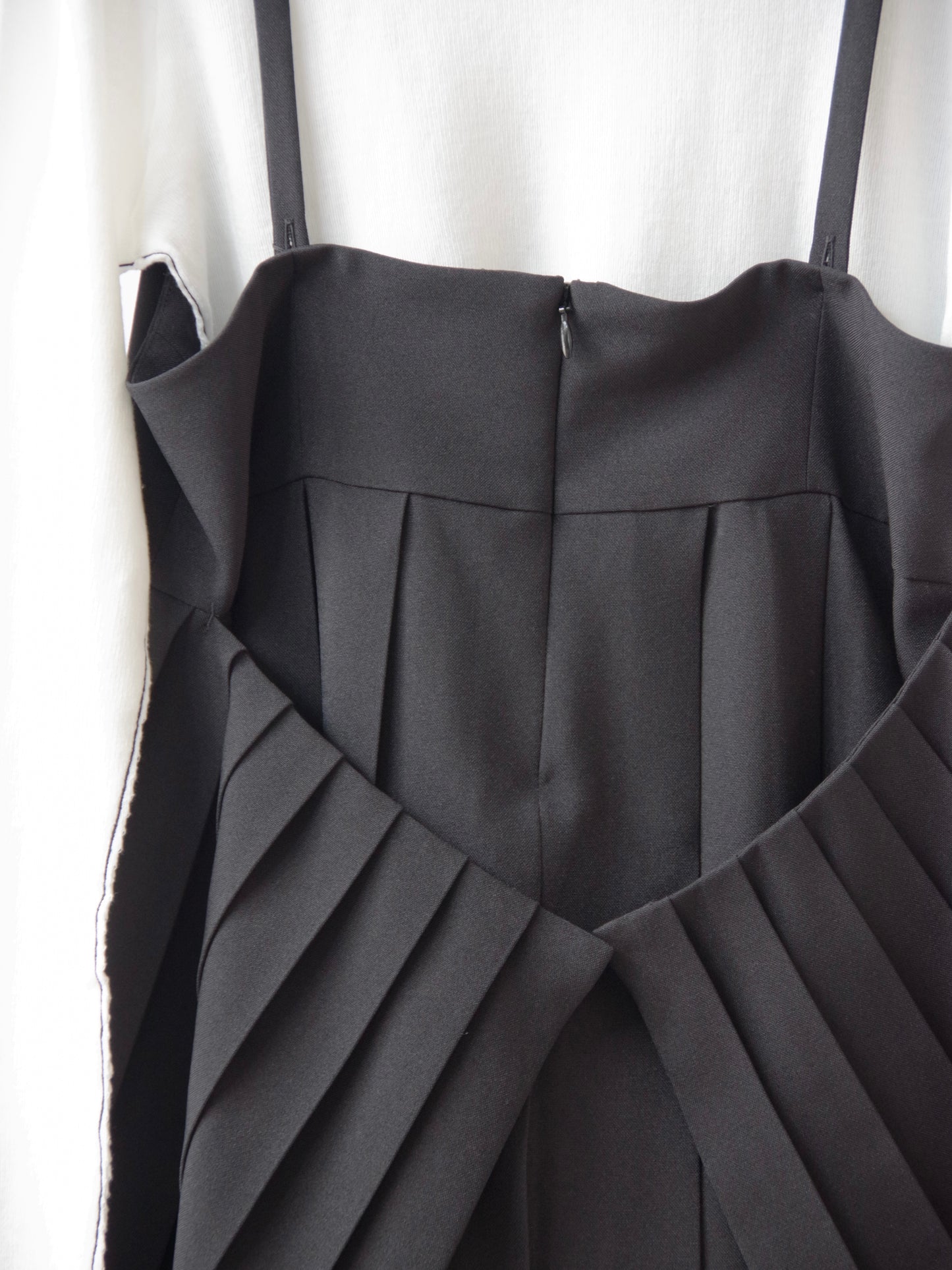 トロピカルワッシャー プリーツ キャミ ワンピース | iki