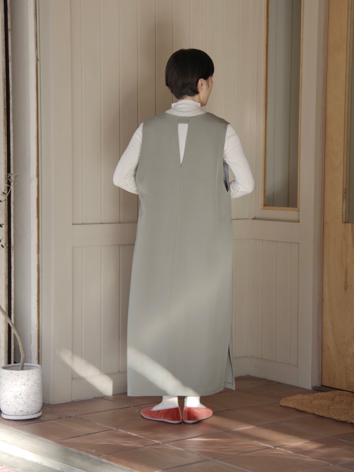 レーヨンウール slit neck jumper スカート | yuni