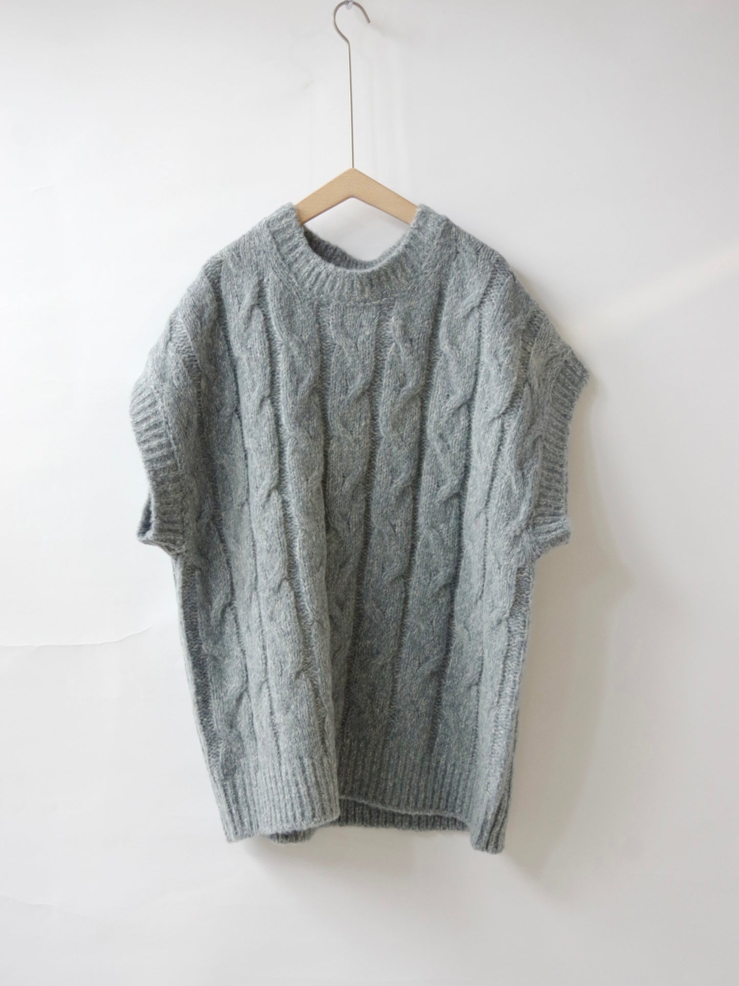 malibo mix ウール アラン編みベスト | yuni