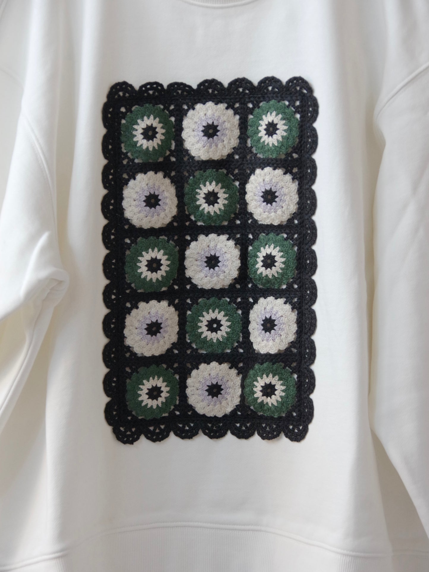 コットン裏毛レースプルオーバー | yuni