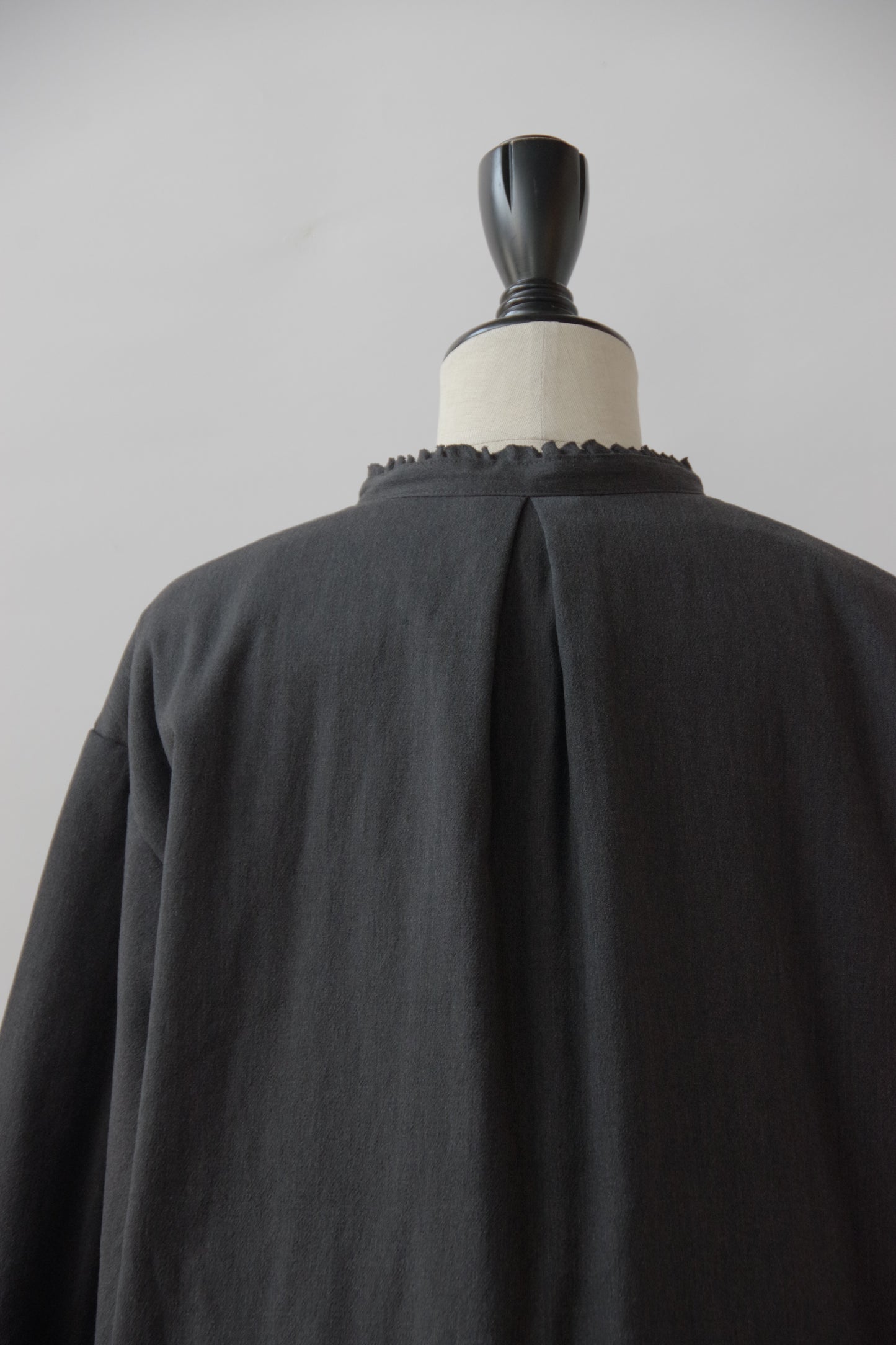 TINY FRILL COLLAR FILLING SHIRT JACKET | Gauze