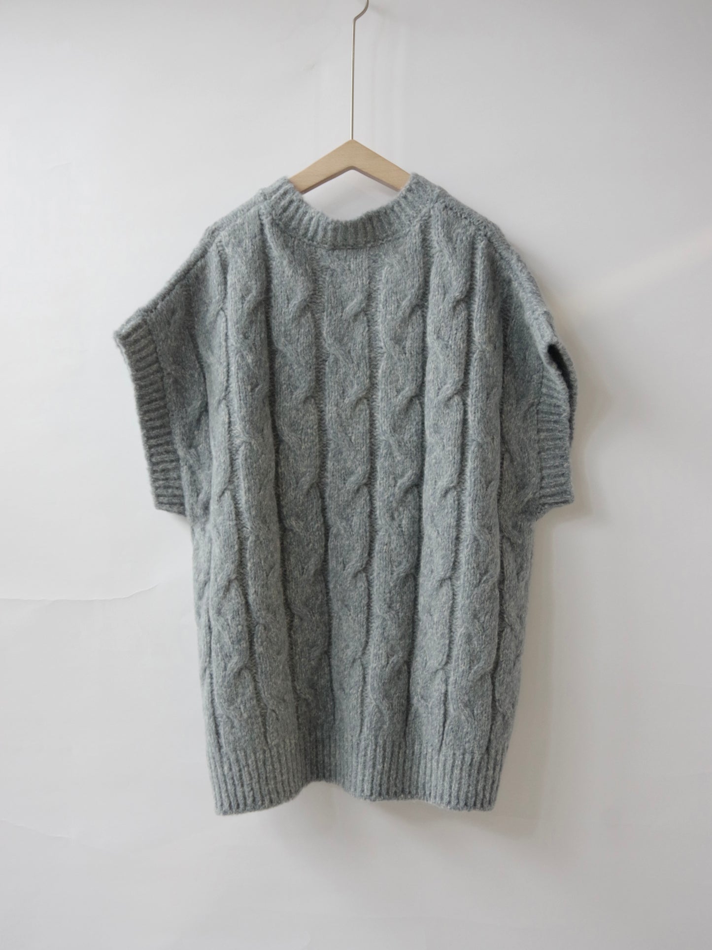 malibo mix ウール アラン編みベスト | yuni