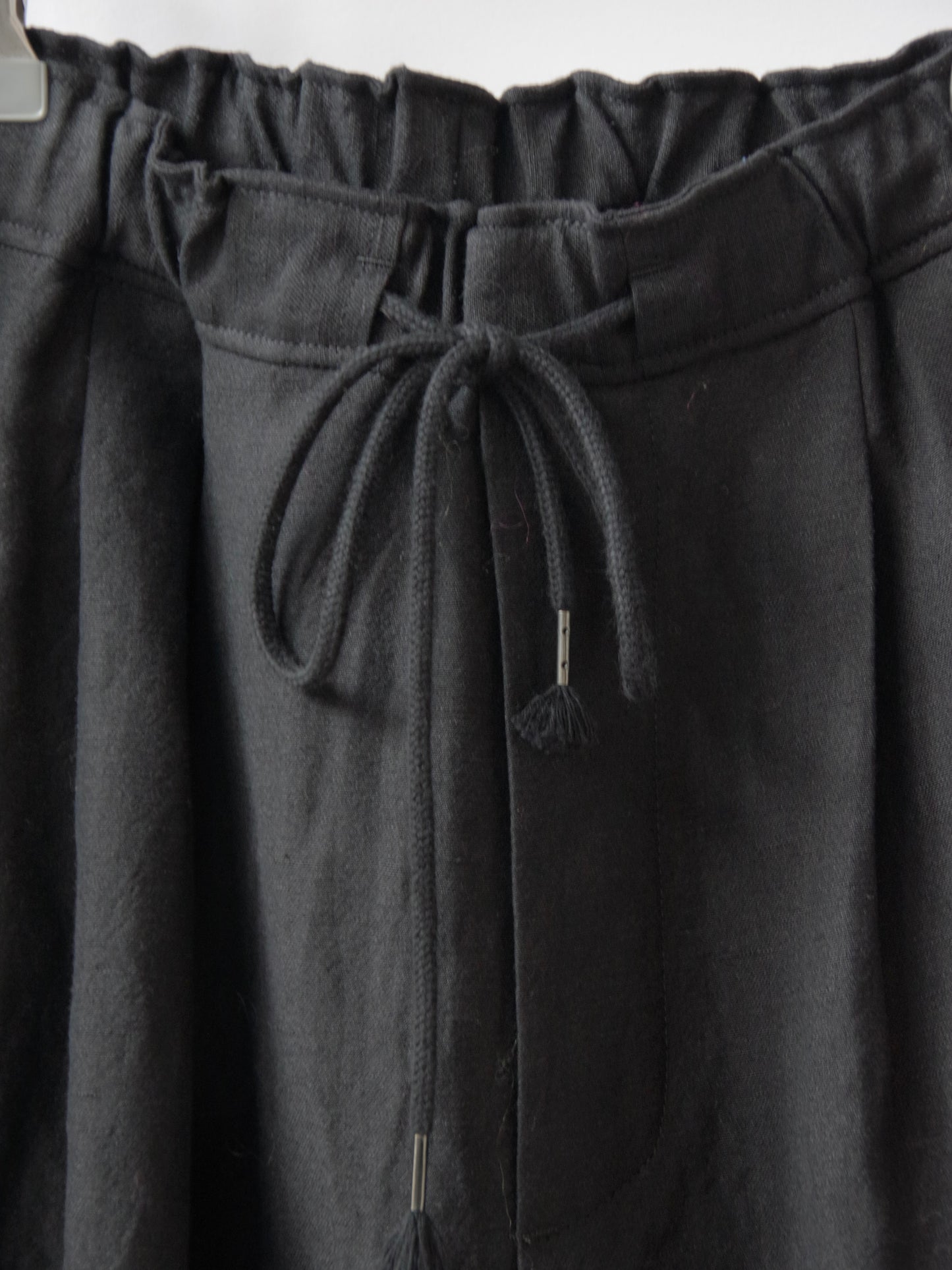 ウールリネンギャバワッシャー イージーテーパードパンツ | OUVERT