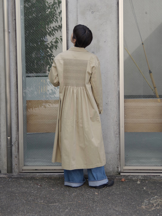 hand smocking アトリエコート | Heriter