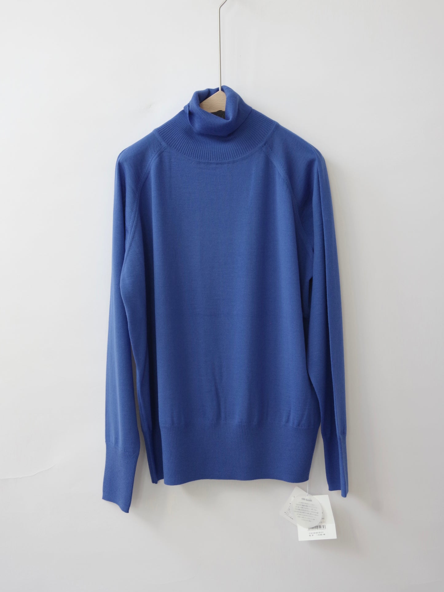 FF30タートルネックプルオーバー | yuni