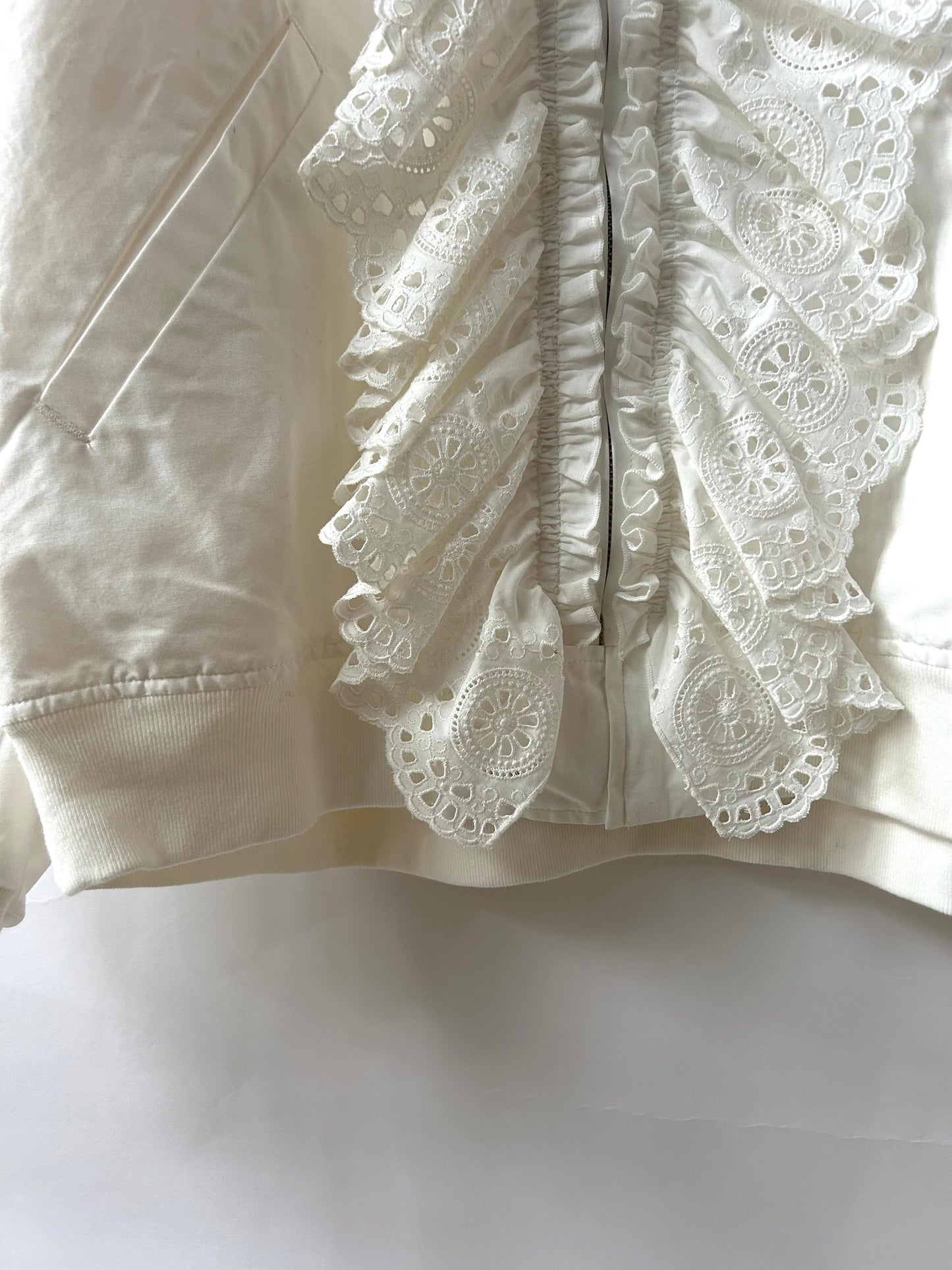 レースフリルブルゾン MO-25-BZ-012 | motley