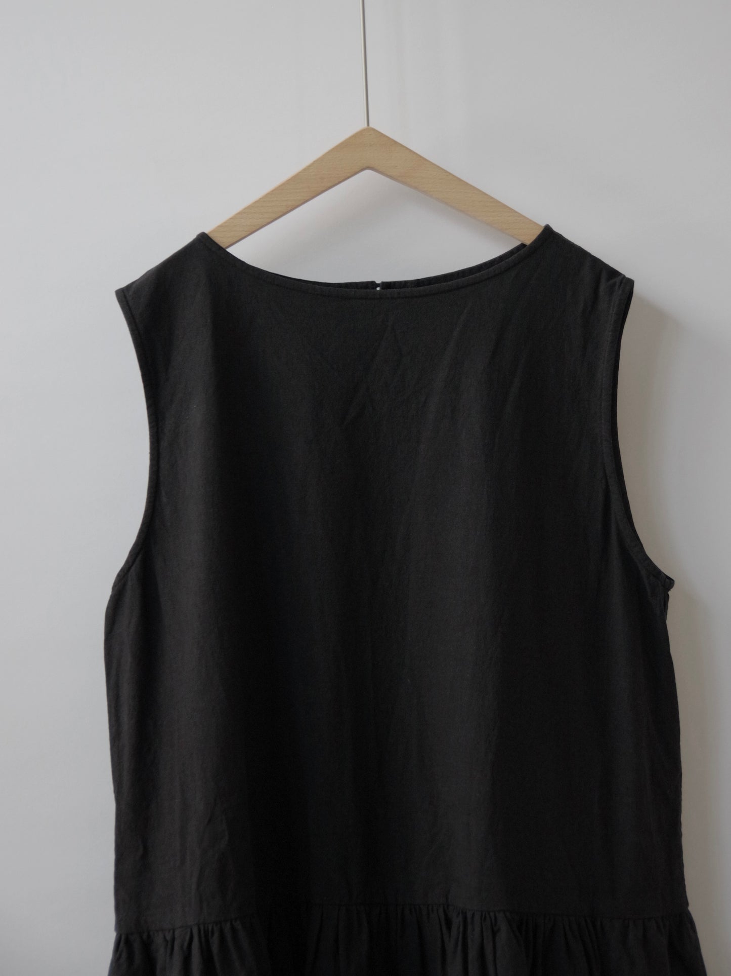 SLEEVELESS CANVAS ワンピース　｜ROBE de PEAU