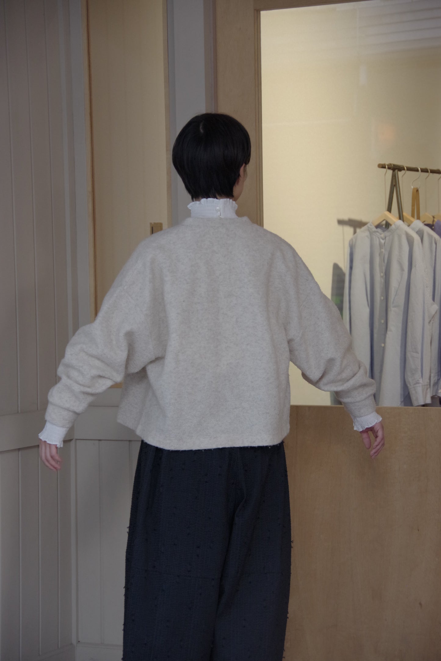 リサイクルウールパイル スナップカーディガン　（ 2 color) | UNIVERSAL TISSU