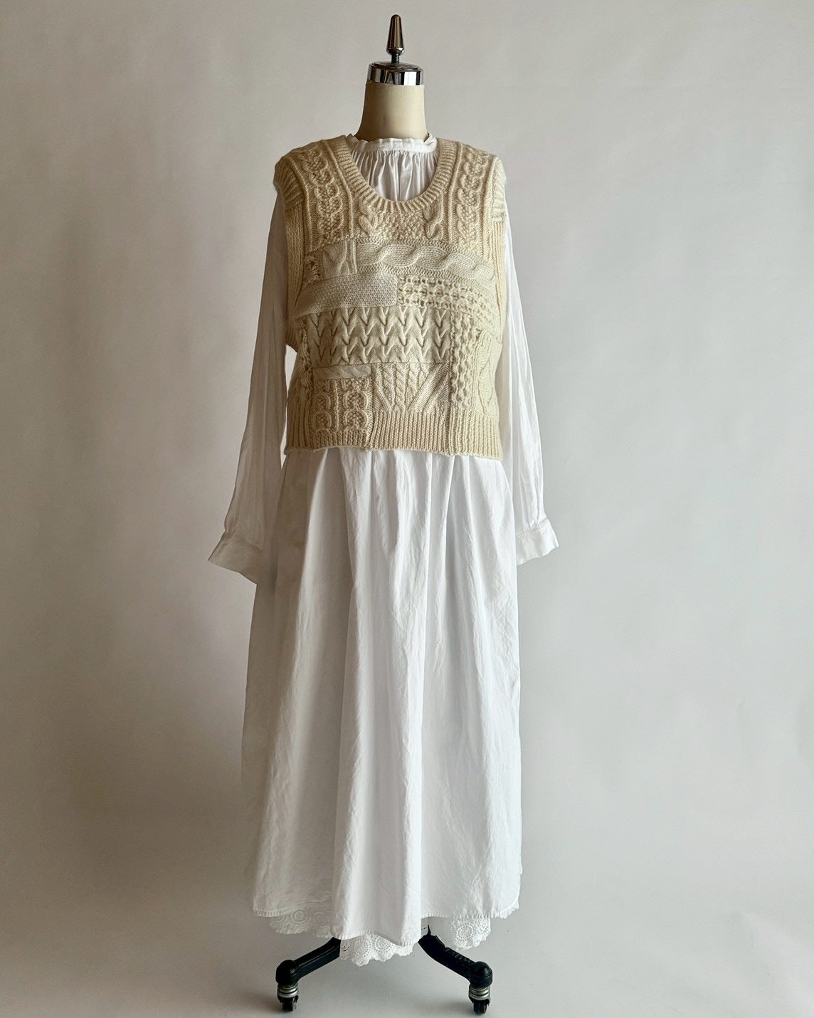 パッチワークベスト MO-24-KN-108 | motley