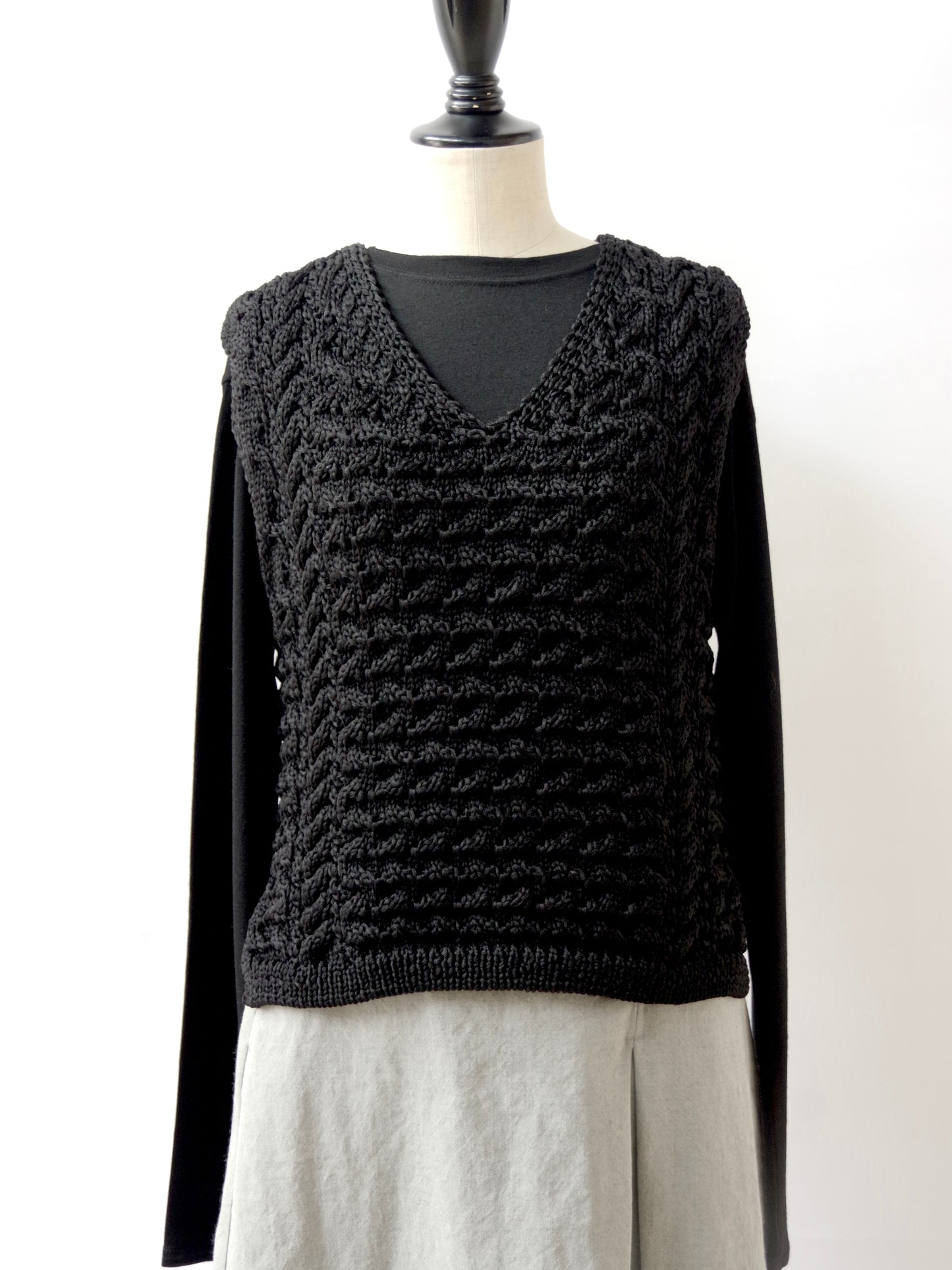 ナイロンリリーヤーン アラン編み ベスト | iki