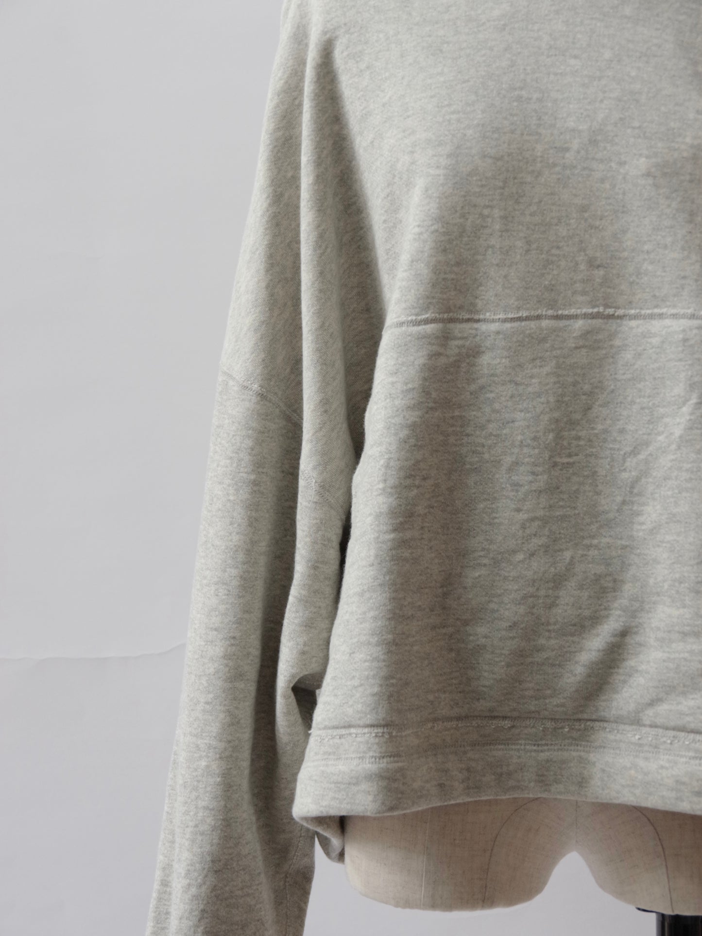 ランダム吊り裏毛 フーディプルオーバー | OUVERT