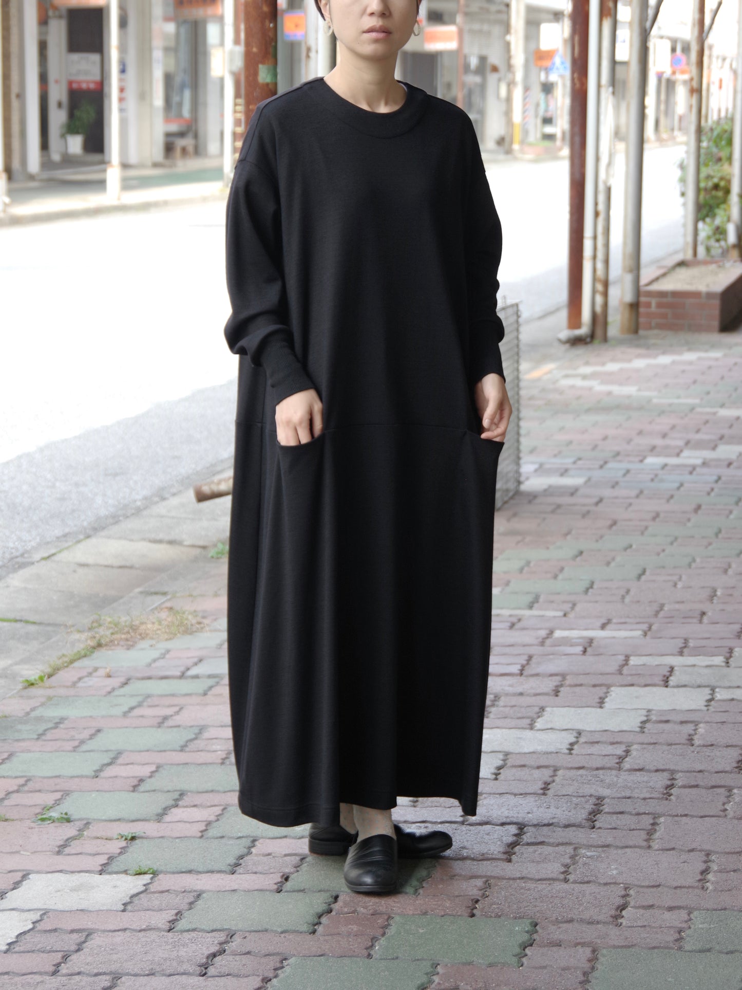 スムースウールコクーンワンピース | atelier naruse