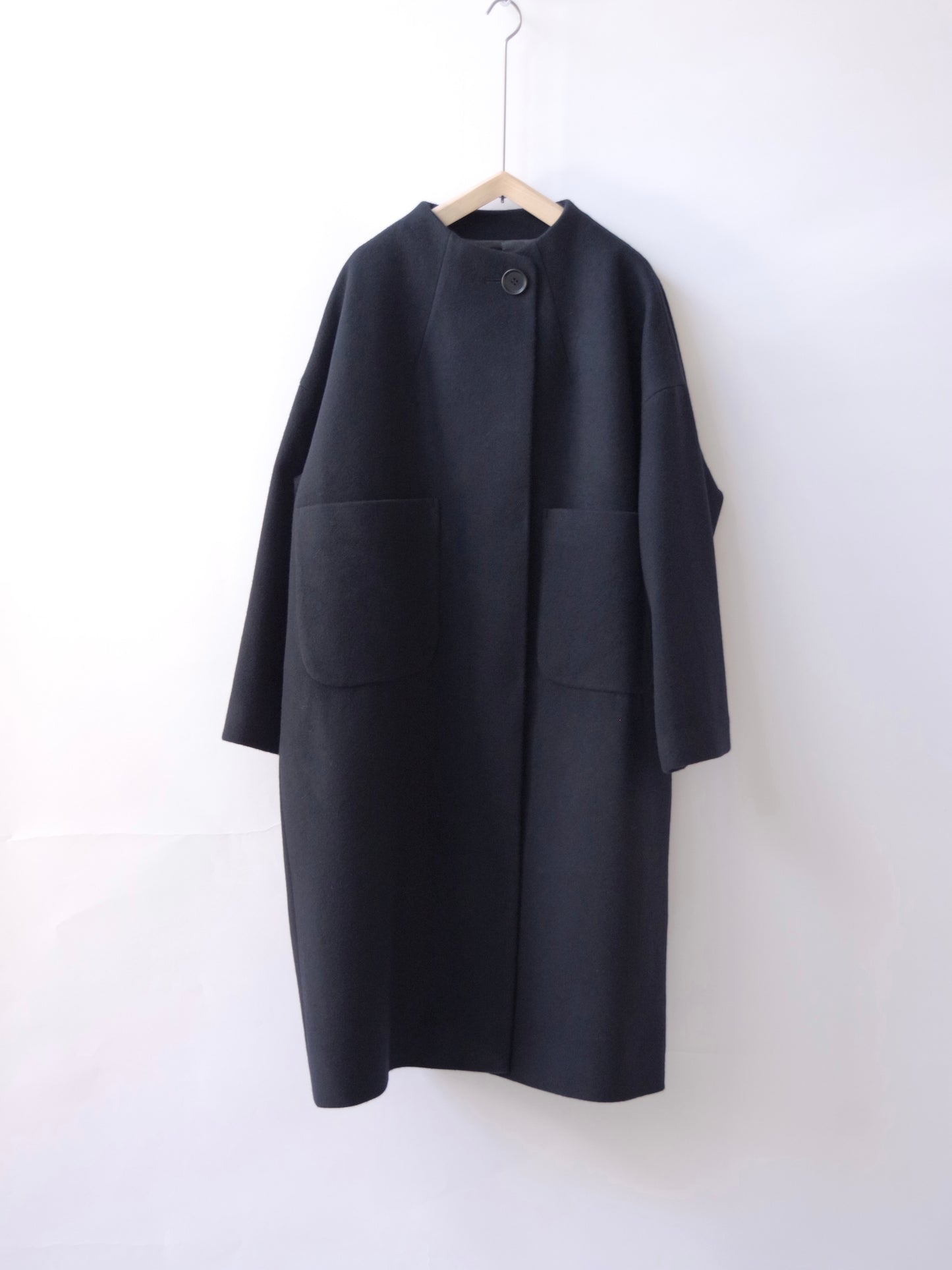 ROUND NECK COAT  ( 2 color) | SI-HIRAI