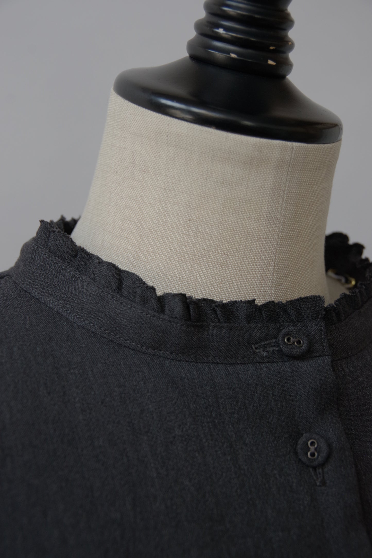 TINY FRILL COLLAR FILLING SHIRT JACKET | Gauze