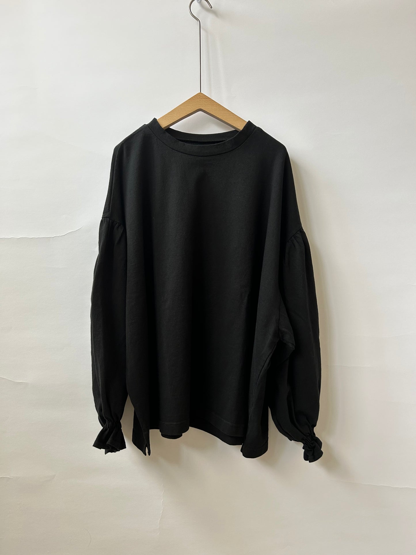 オールUSAコットン 袖口ギャザープルオーバー　（3 colors) | UNIVERSAL SEVEN