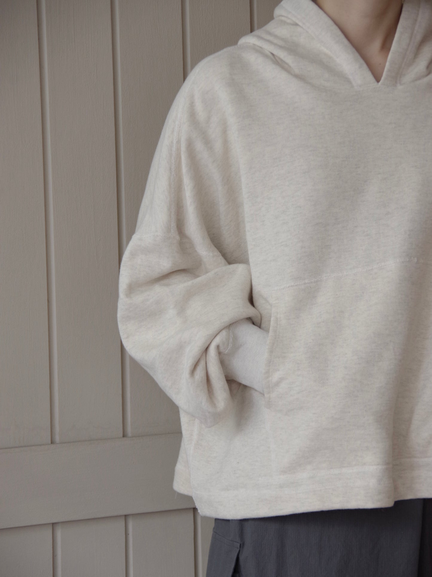 ランダム吊り裏毛 フーディプルオーバー | OUVERT