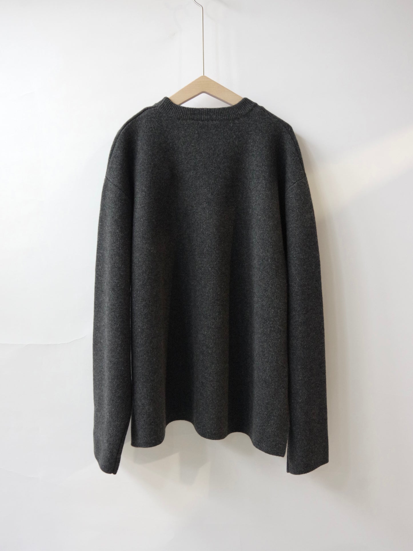 New England smoot  moesleevesプルオーバー | yuni