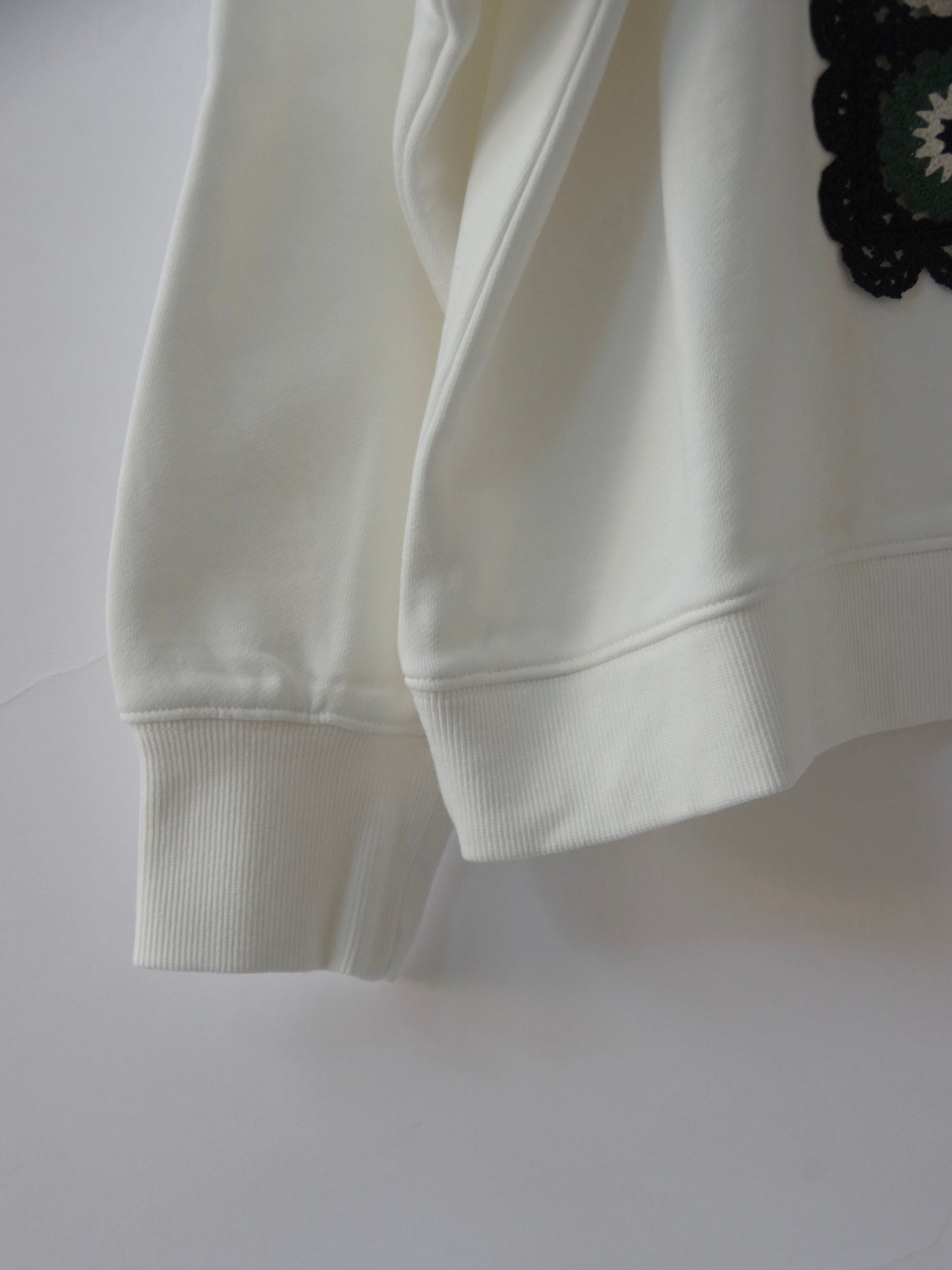 コットン裏毛レースプルオーバー | yuni