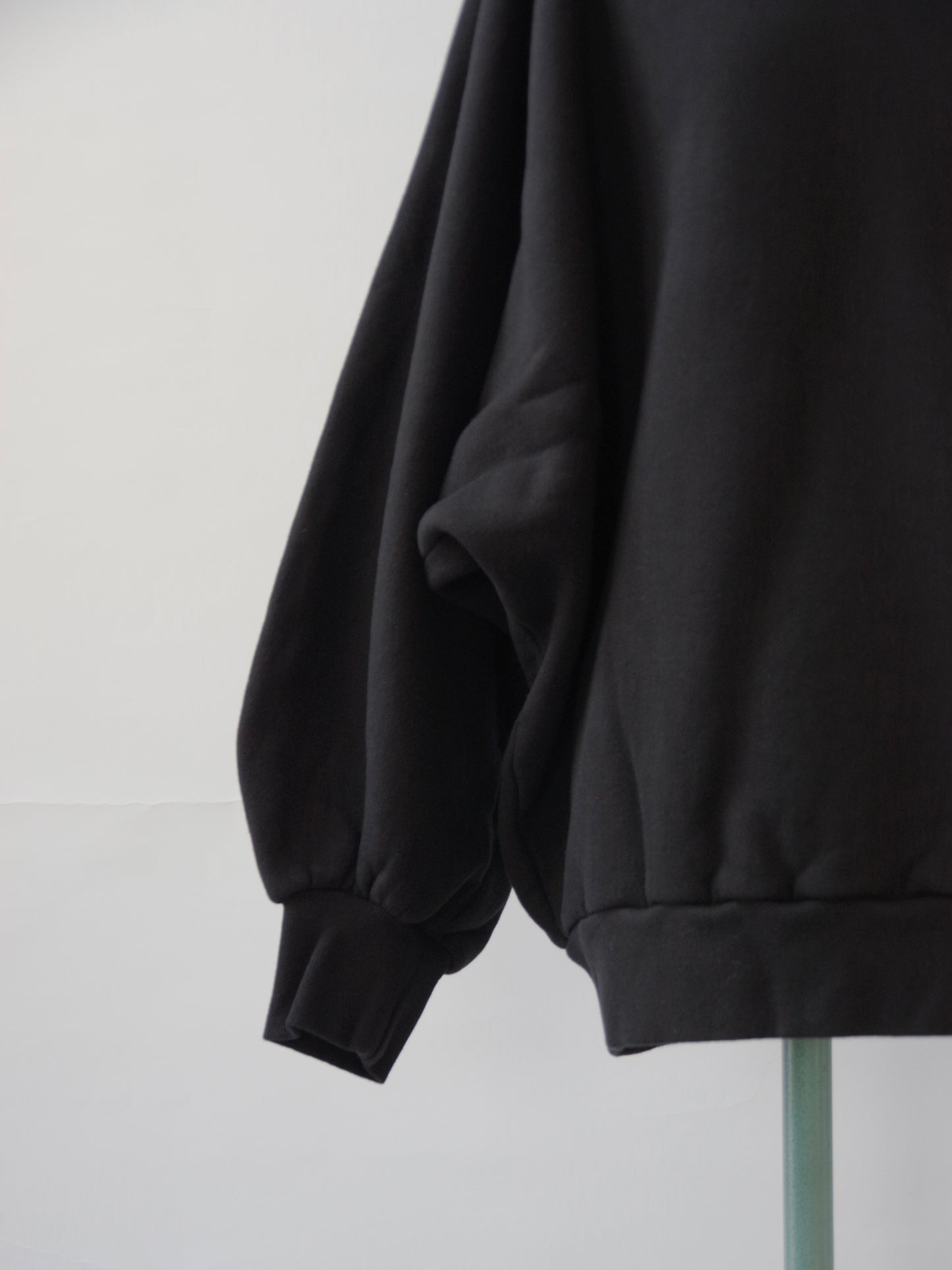 コットンフリースバルーンスリーブカットソー | atelier naruse