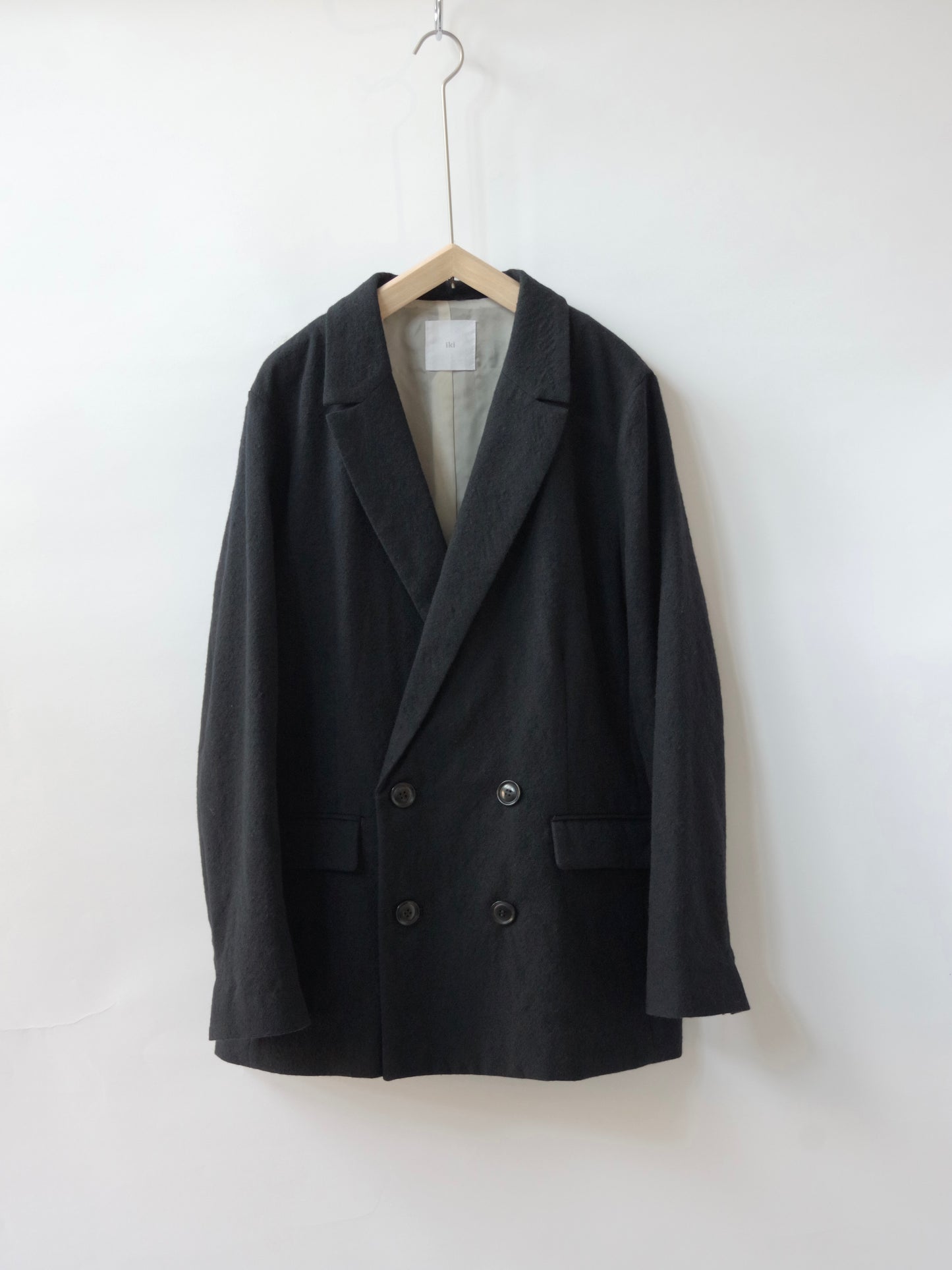 強縮ウールテーラードダブルジャケット | iki