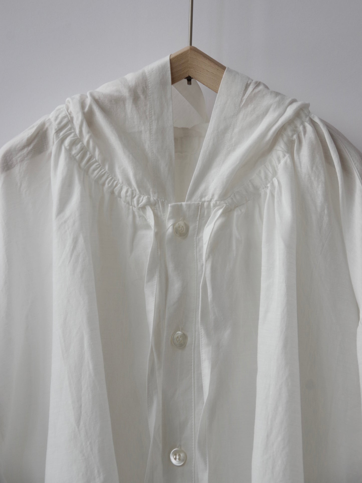 コットンキュプラリネン フーディー | UNIVERSAL SEVEN