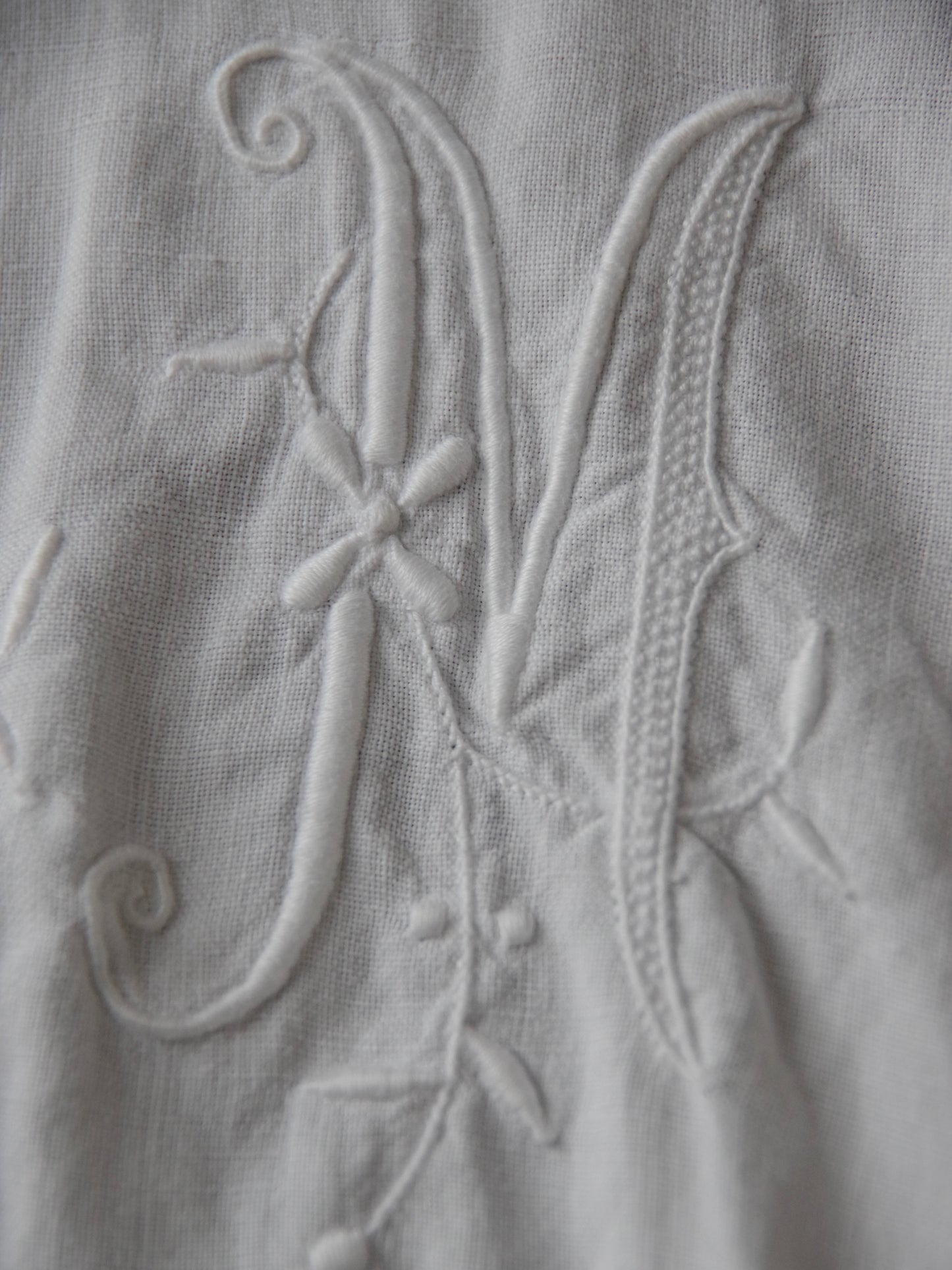 アンティークベッドリネン ショートブラウス MO-25-BL096 | motley