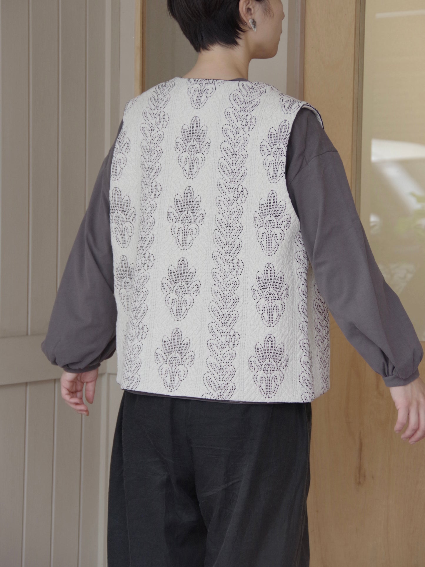 boutis jacquard ベスト ( 2color) |  qiri
