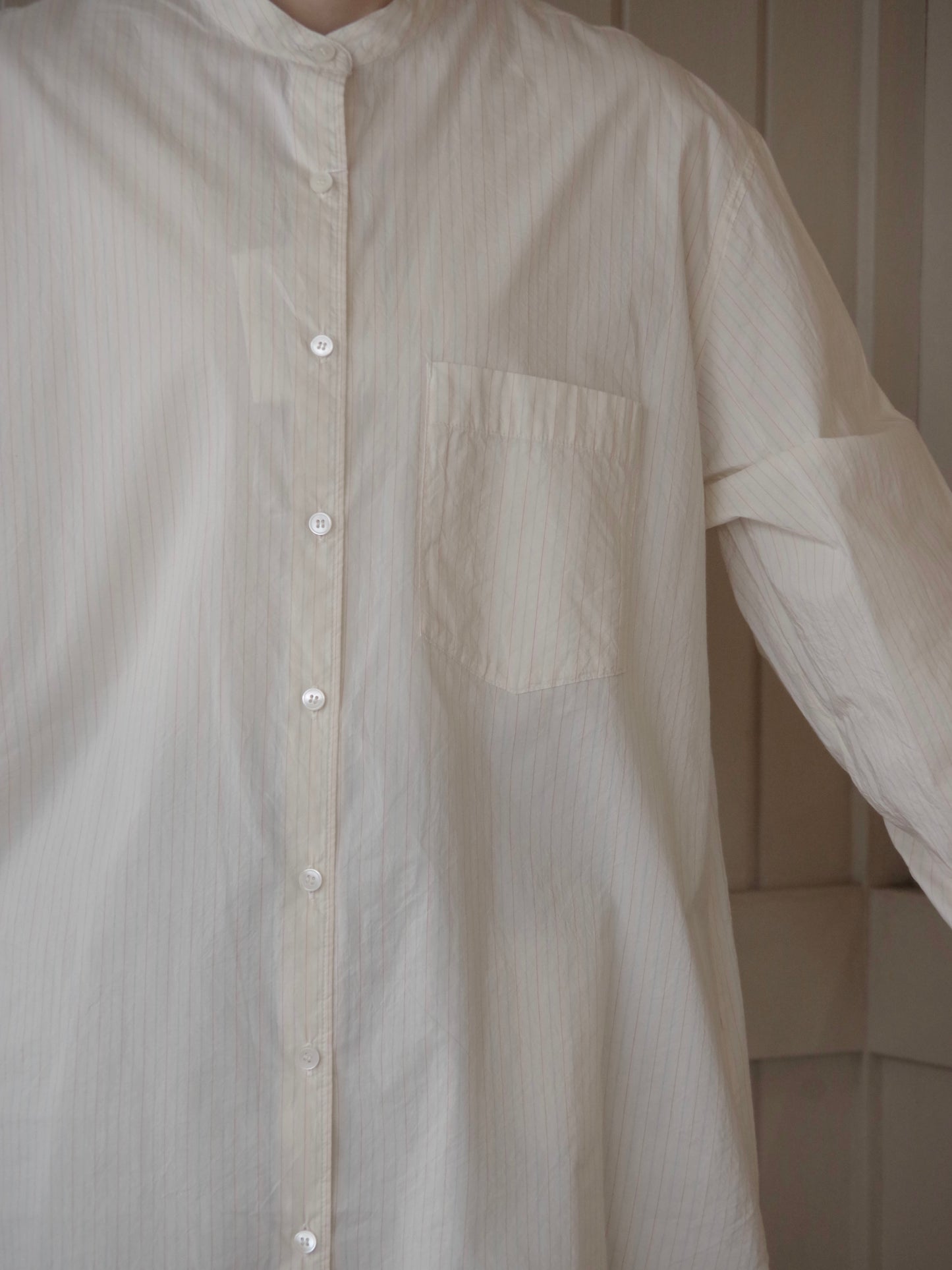 コットンシルク ストライプ moe sleeves バックリボン シャツ | yuni