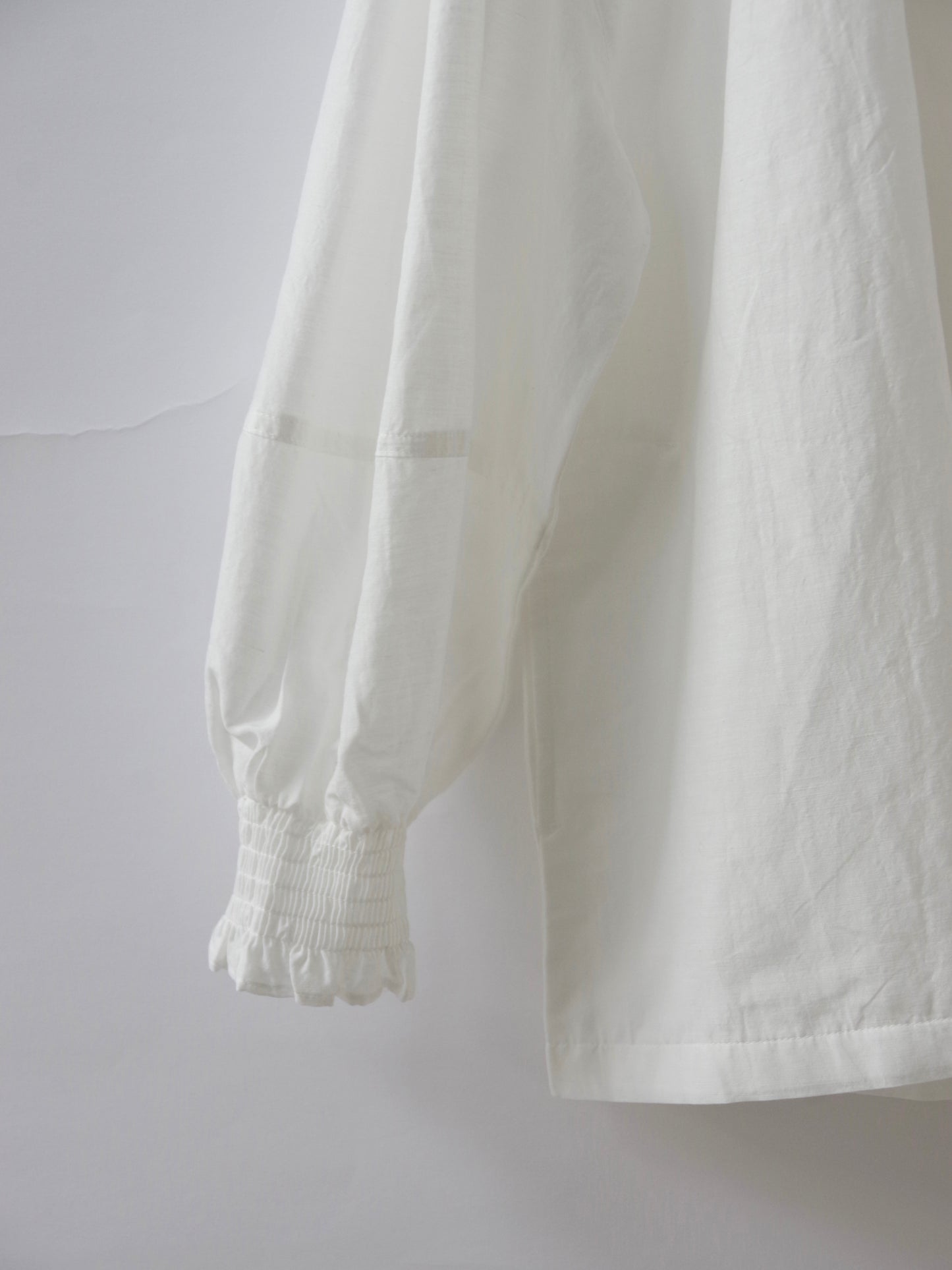 コットンキュプラリネン フーディー | UNIVERSAL SEVEN